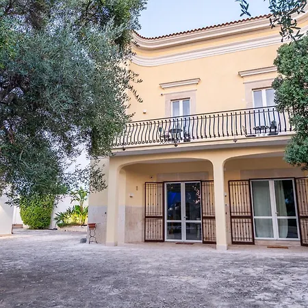Palazzo Biscilia With Private Pool - Happy Villa
